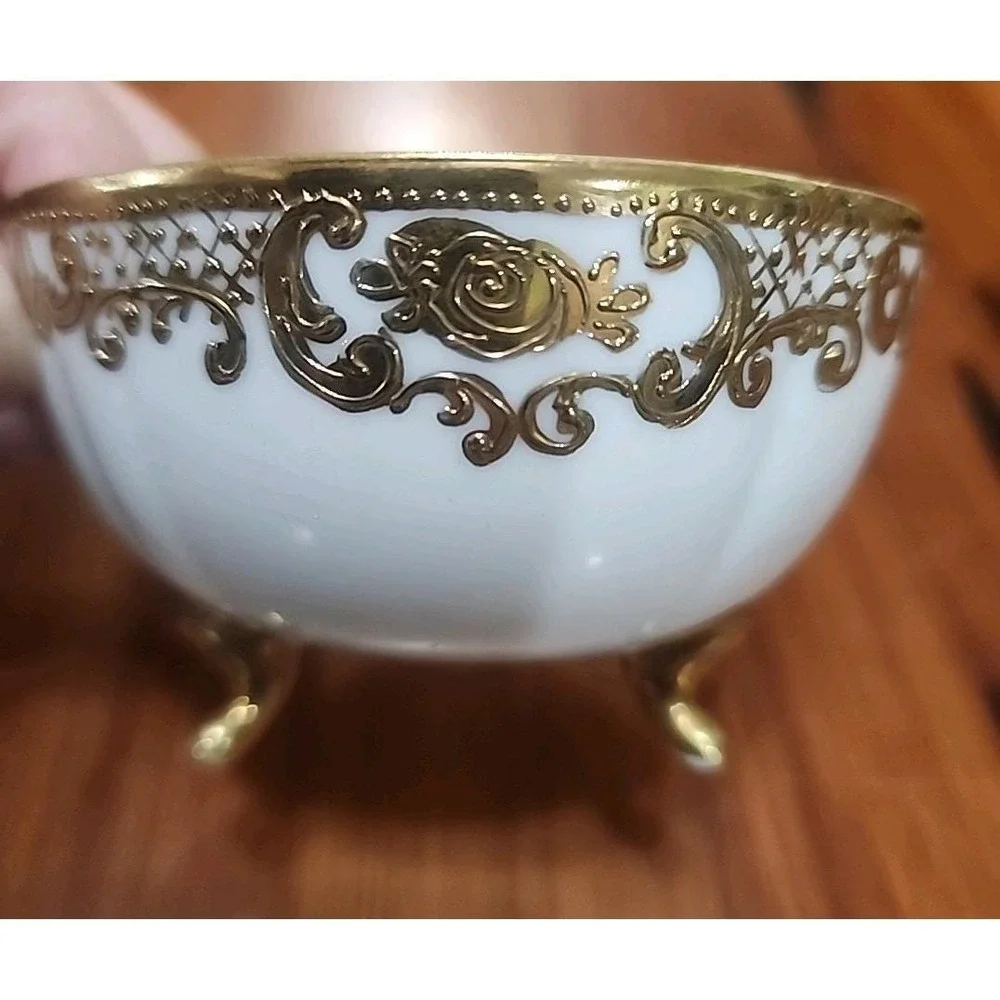 Vintage Nippon Gilt Footed Candy Trinket Dish Bowl Handpainted Gold Floral Japan